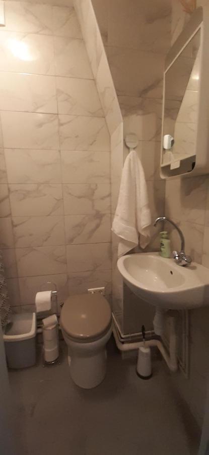 Appartamento Hoche Pantin Esterno foto